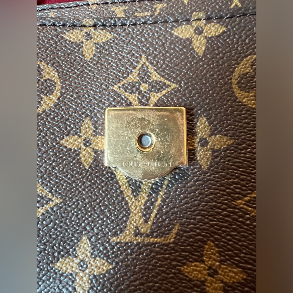 Louis Vuitton Passy - Picture 12 of 17